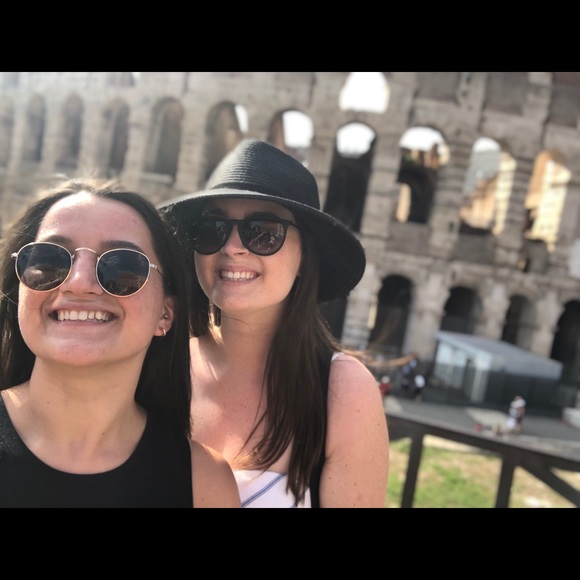 Meet your Posher, Madeline - Picture 1 of 1